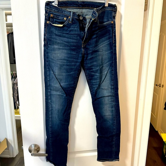 VINTAGE MEN’s LEVIS - Picture 1 of 4